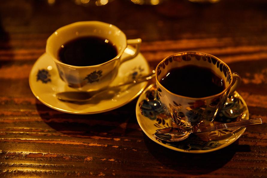 カフェ・アンセーニュダングル原宿店